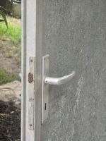 Verzinkte Stahltür / Nebeneingangstür inklusive Rahmen