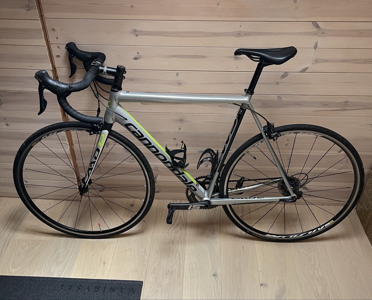 Cannondale Velos: Cannondale Caad12 56cm (2018) – Gebraucht aus Luzern von Rokas.syd 1