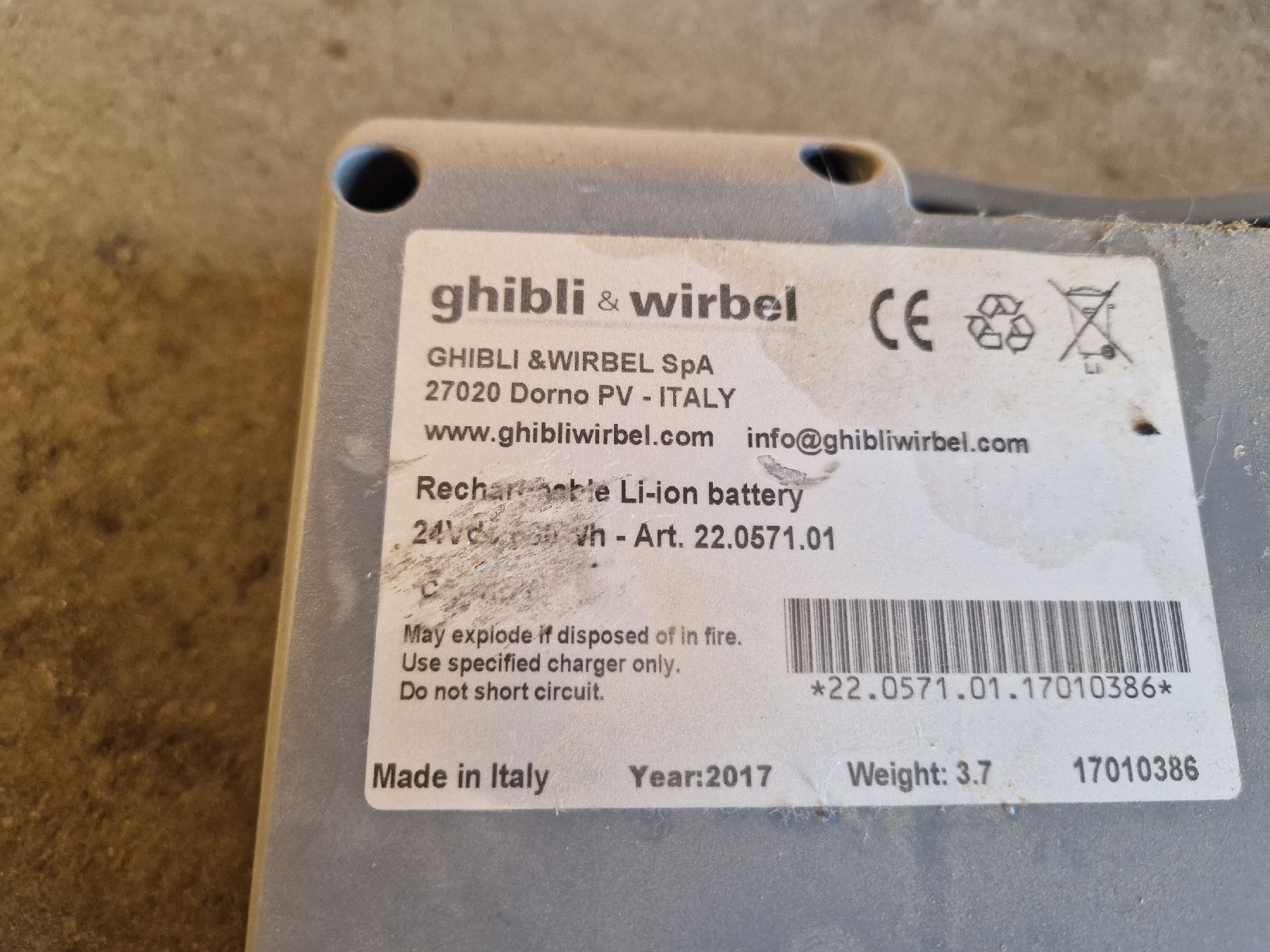 Toutes les machines: Boderreinigungsmaschine – D'occasion à Niederscherli par Huski250 7