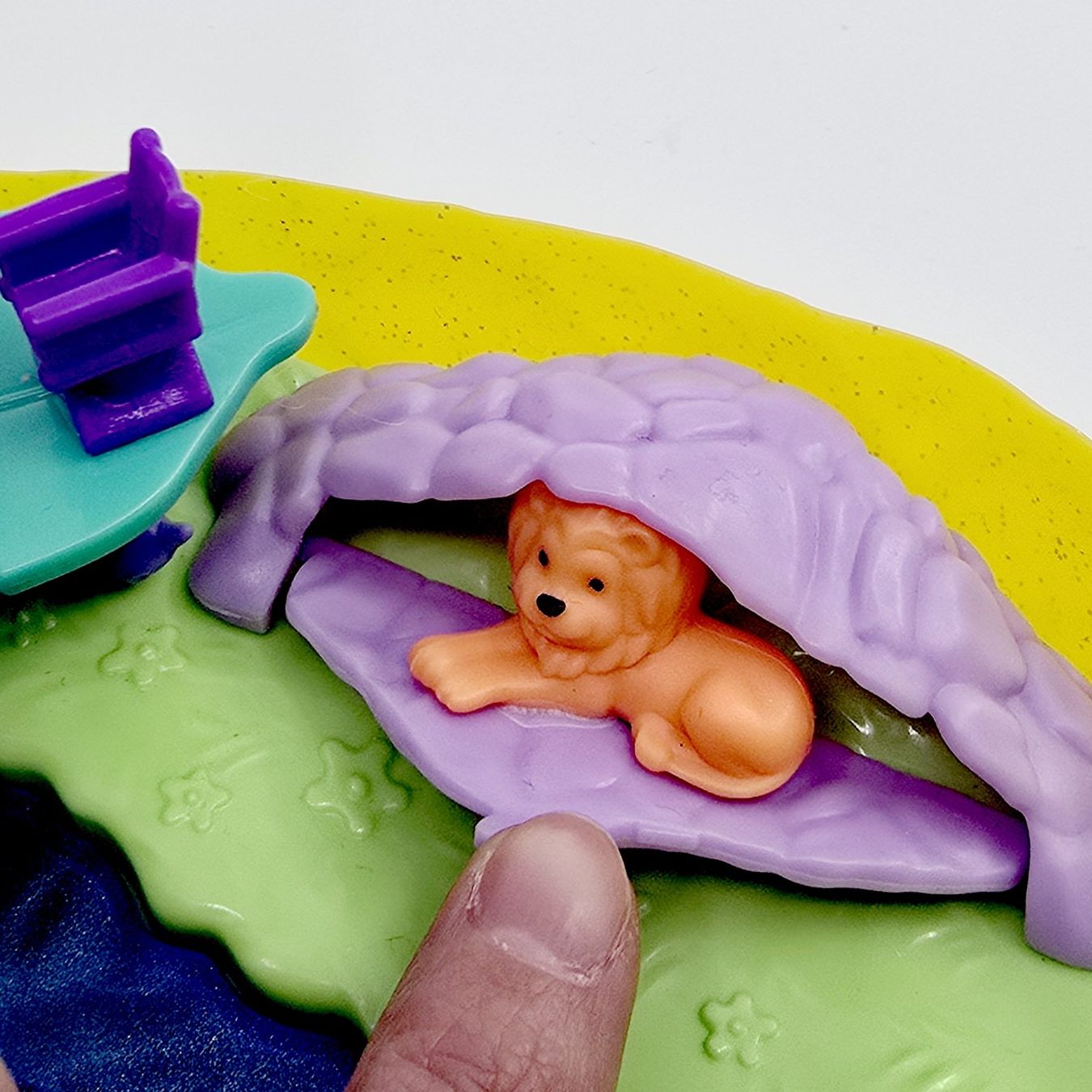 Polly Pocket Giocattoli: Polly Pocket - Sac Ananas Tropicool – Usato da Grandson venduto da Nouvelle-ere 5