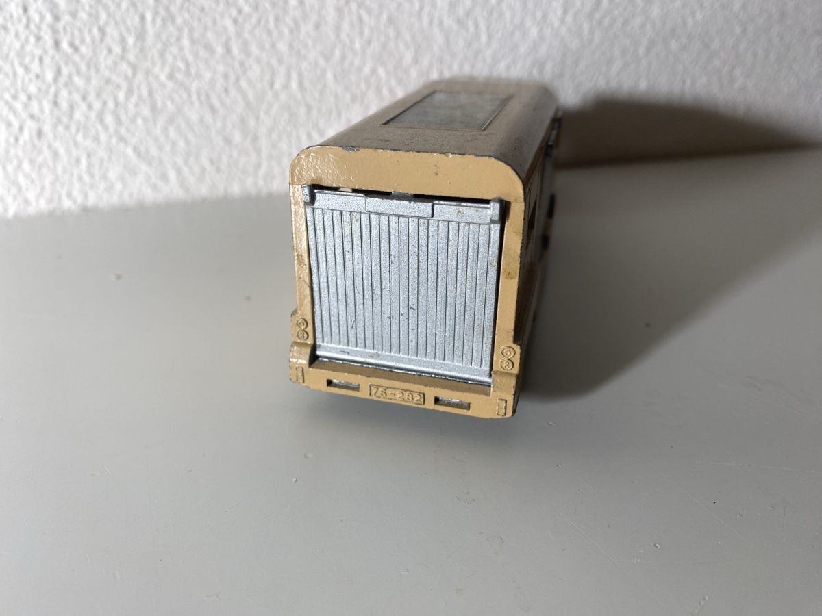 Lesney Modellini d'auto: Lesney truck – Usato da Winterthur venduto da ben_9vxx 4