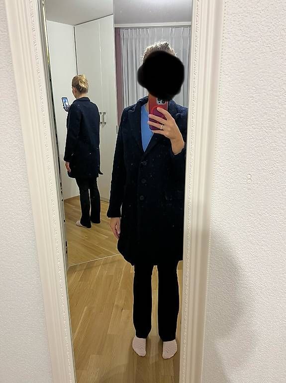 Cappotti: MANTEL OVERSIZE DUNKELBLAU ZARA – Usato da Liebefeld venduto da suc_5r8g 2
