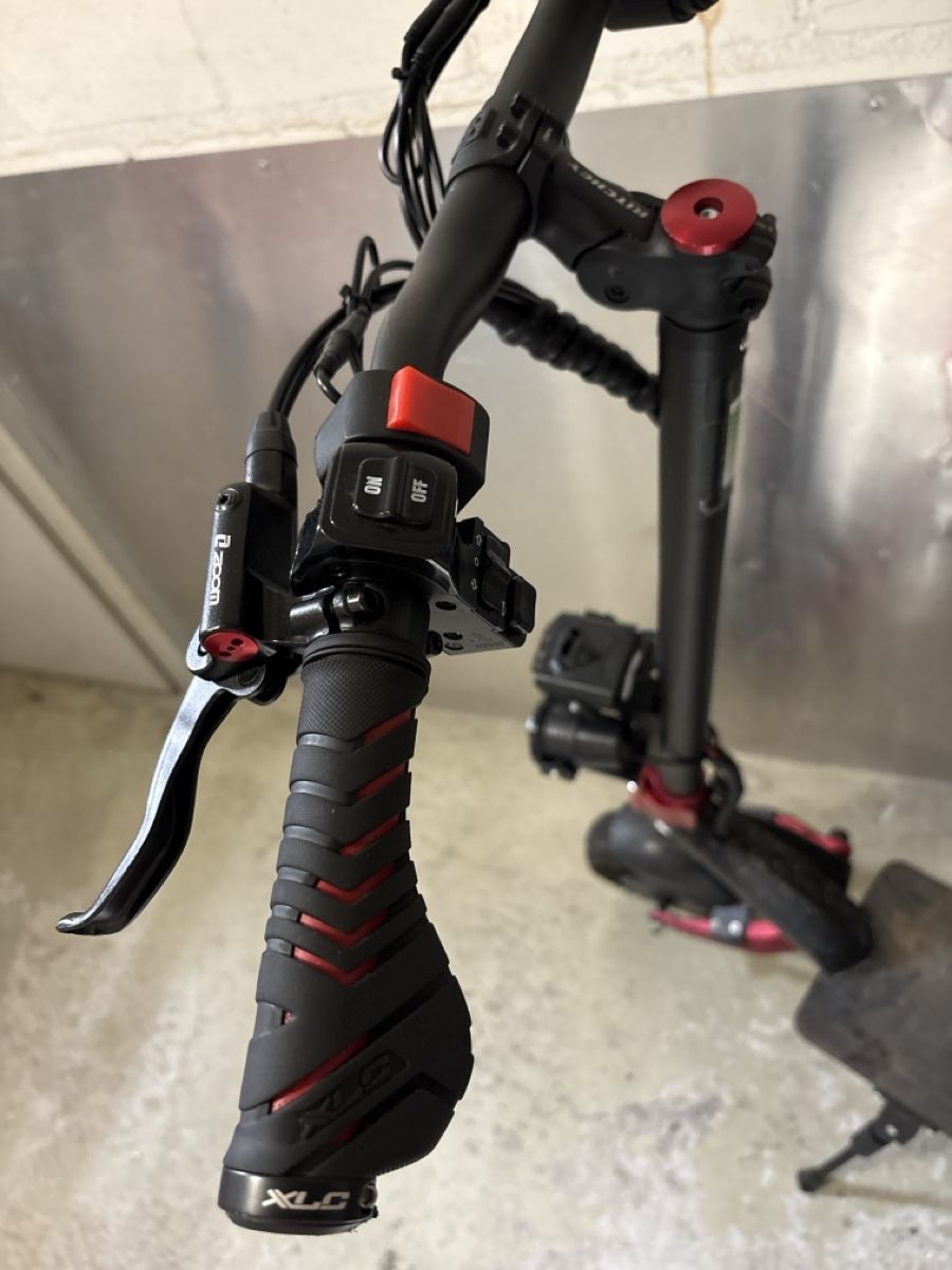 Scooters: E-Roller – Defekt aus Immensee von sabuhol 4