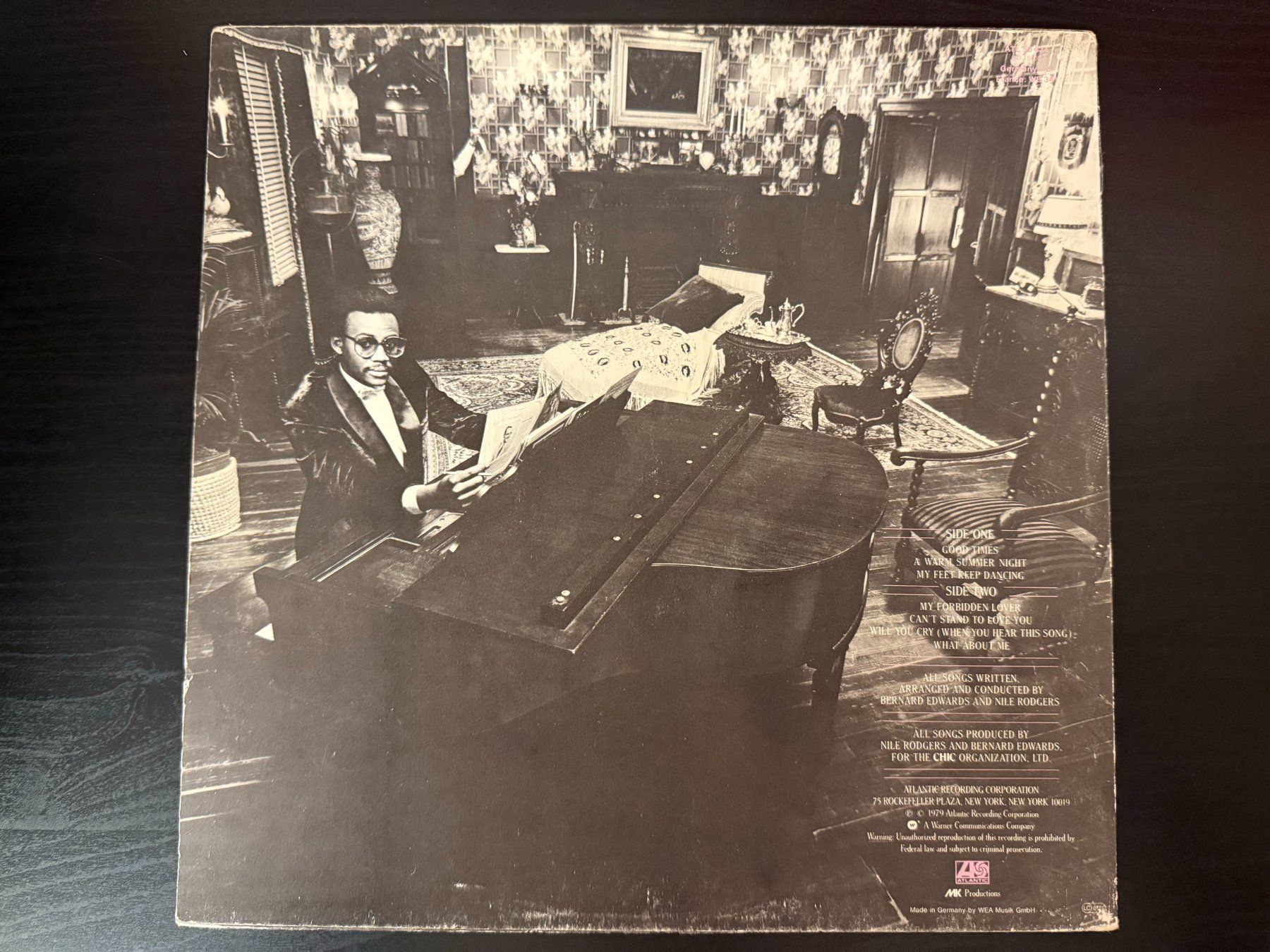 Chic – Risqué [LP DE 1979] (Gebraucht) in Tamins für CHF 10 – mit ...