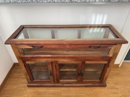 Sideboard Holz mit Glasfront drei Türen guter Zustand