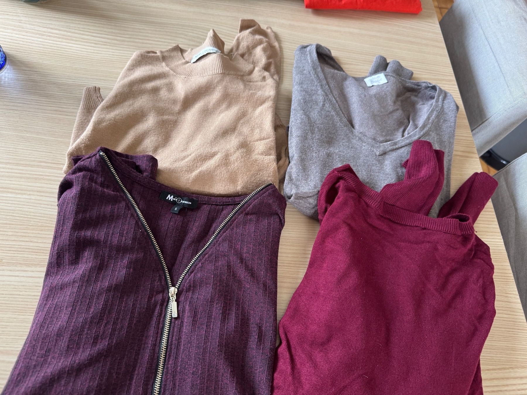 Maglioni & Felpe: Lot 4 pulls Taille S Mel – Usato da Veyrier venduto da Kimedovapa_1
