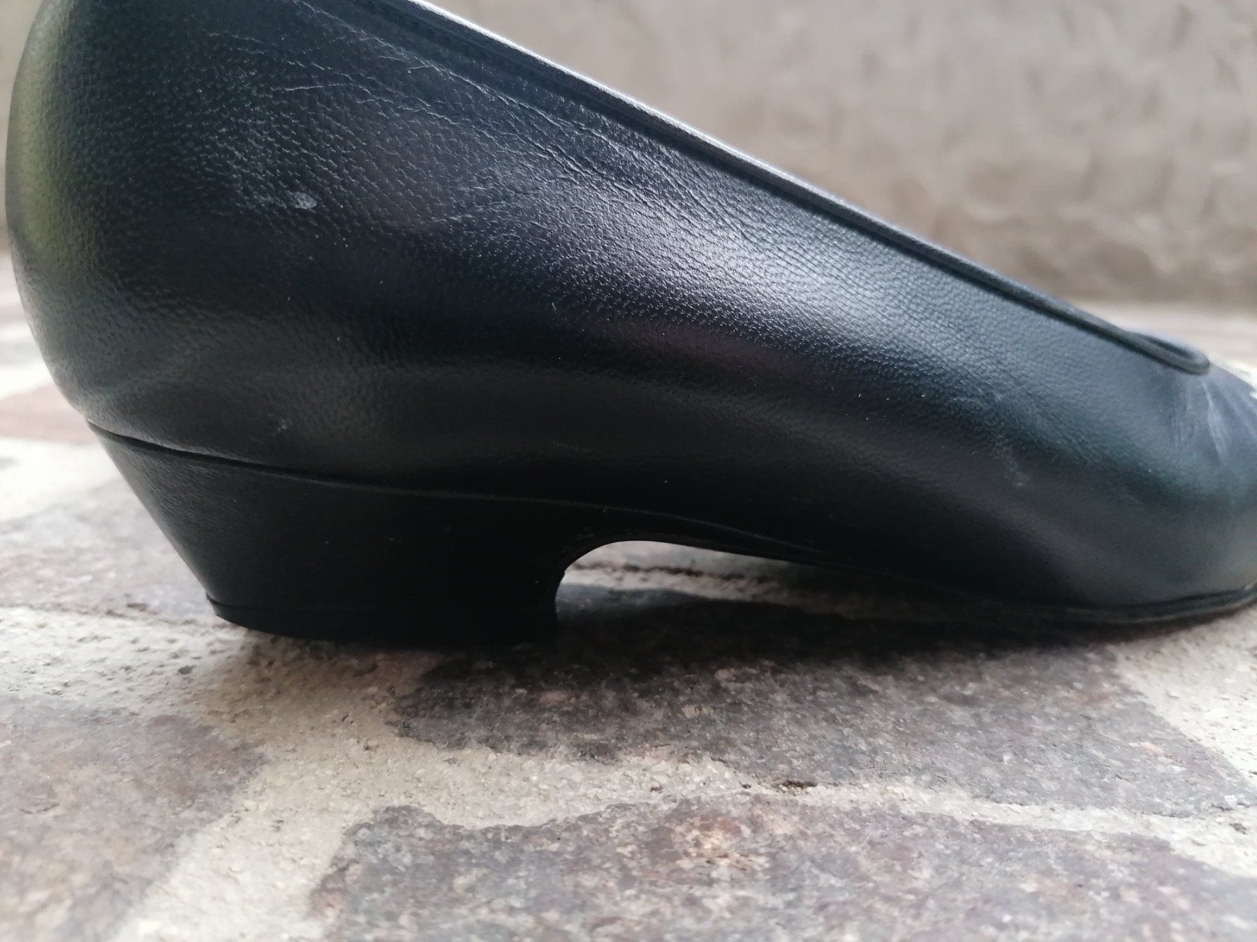 Scarpe da donna: Südtiroler Schuhe 38 – Usato da Solothurn venduto da Shanty.20 2