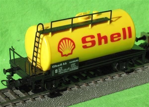 Modellini di ferrovie: DB Kesselwagen Shell 423-5 P neuwertig** – Usato da Winterthur venduto da Ricardo211