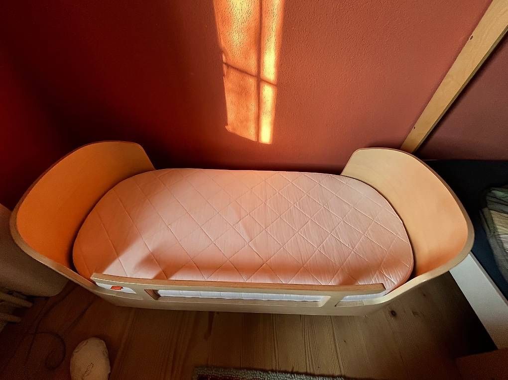 Leander Betten: Leander Junior Bett mit Matratze – Gebraucht aus Männedorf von Crew2 1