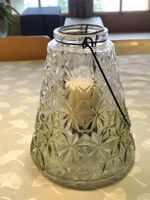 Windlicht Glas mit Henkel grün strukturiert guter Zustand