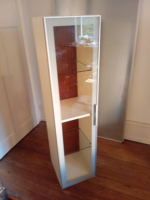 Vitrinen: Vitrine – Gebraucht aus Basel von Petergunn