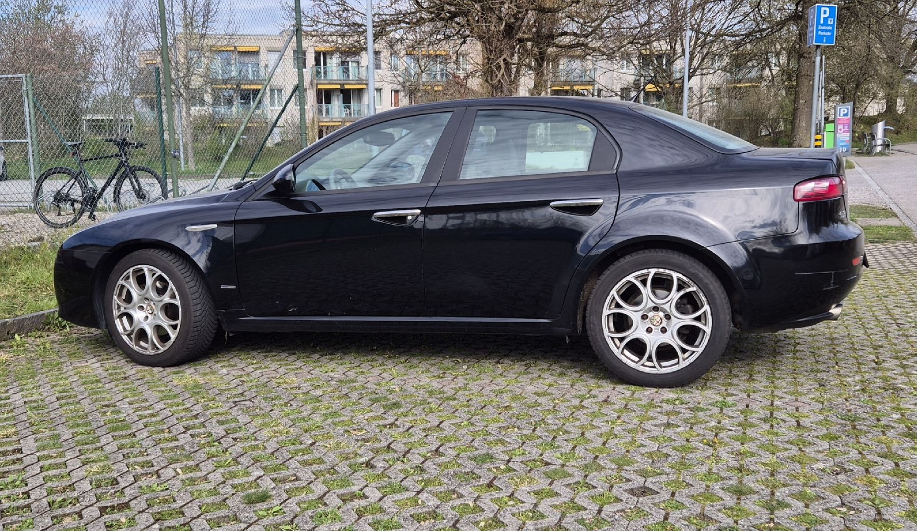 Alfa Romeo Automobili: Alfa Romeo 159 2.2 jts – Usato da Herrenschwanden venduto da bieritom