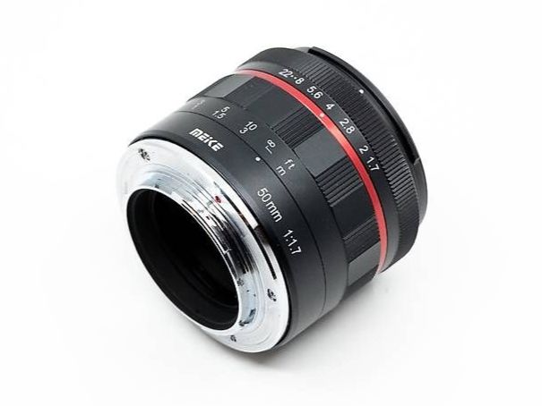 Meike Obiettivi: Meike 50mm, FX-mount – Nuovo (secondo la descrizione) da Lausanne venduto da saucisson4774 2