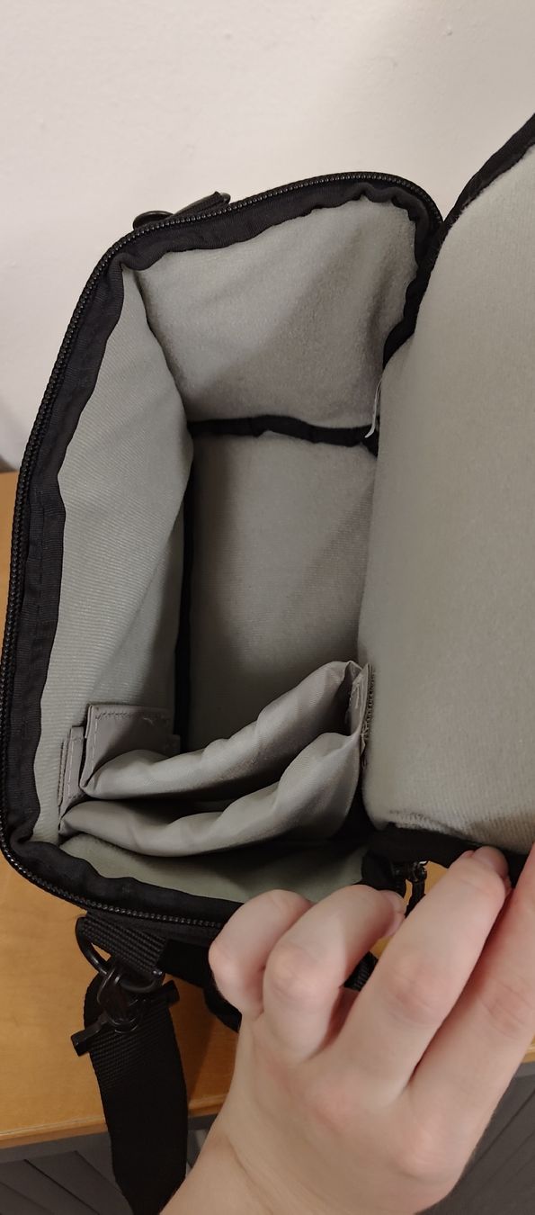 Borse: Kamera Umhänge Tasche – Nuovo (secondo la descrizione) da Schwerzenbach venduto da VityaCrafts 1