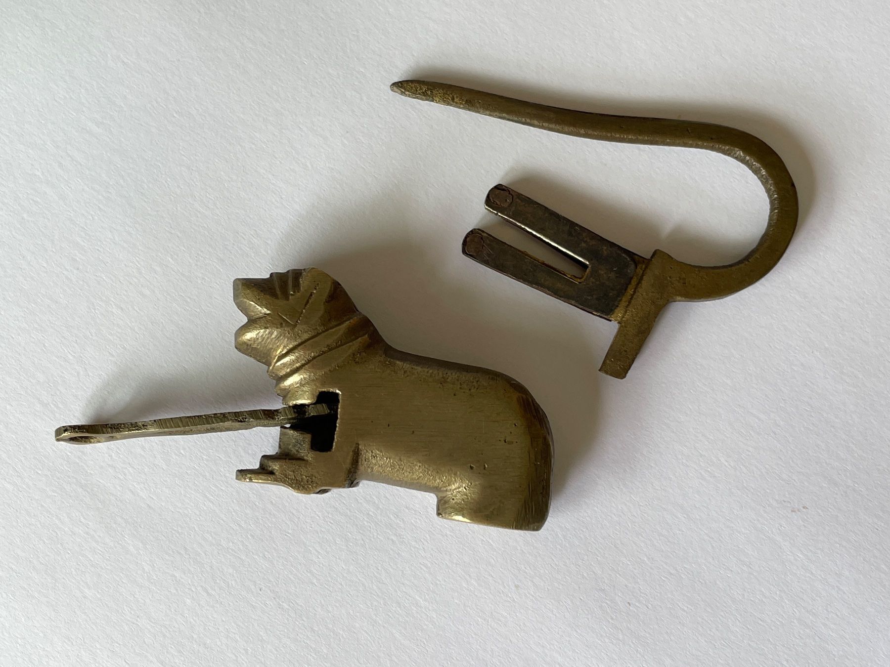 Cadenas: Antikes Chinesisches Schloss Foo Hund Messing – D'occasion à St. Gallen par Shazzz 6