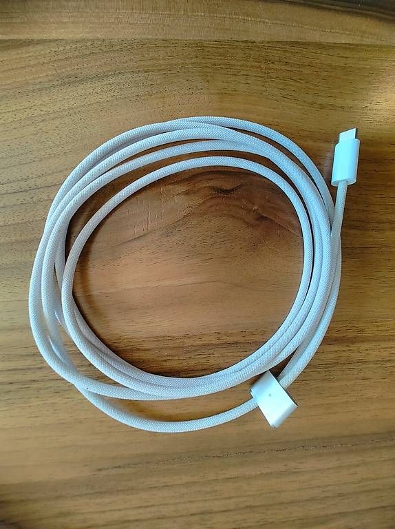 Cavi: Original Apple Ladekabel USBC / MagSafe 3 – Usato da Bern venduto da A3N-Origin