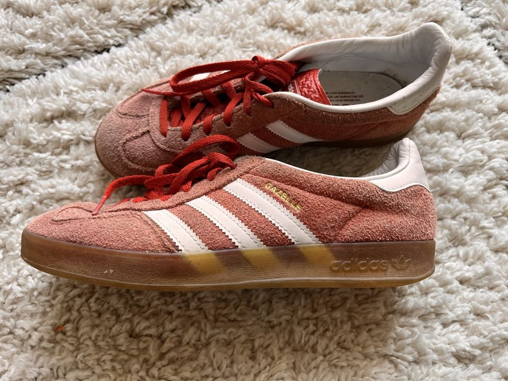 adidas gazelle silver green womens Adidas Gazelle Women's Trainers Red Pink main image 0