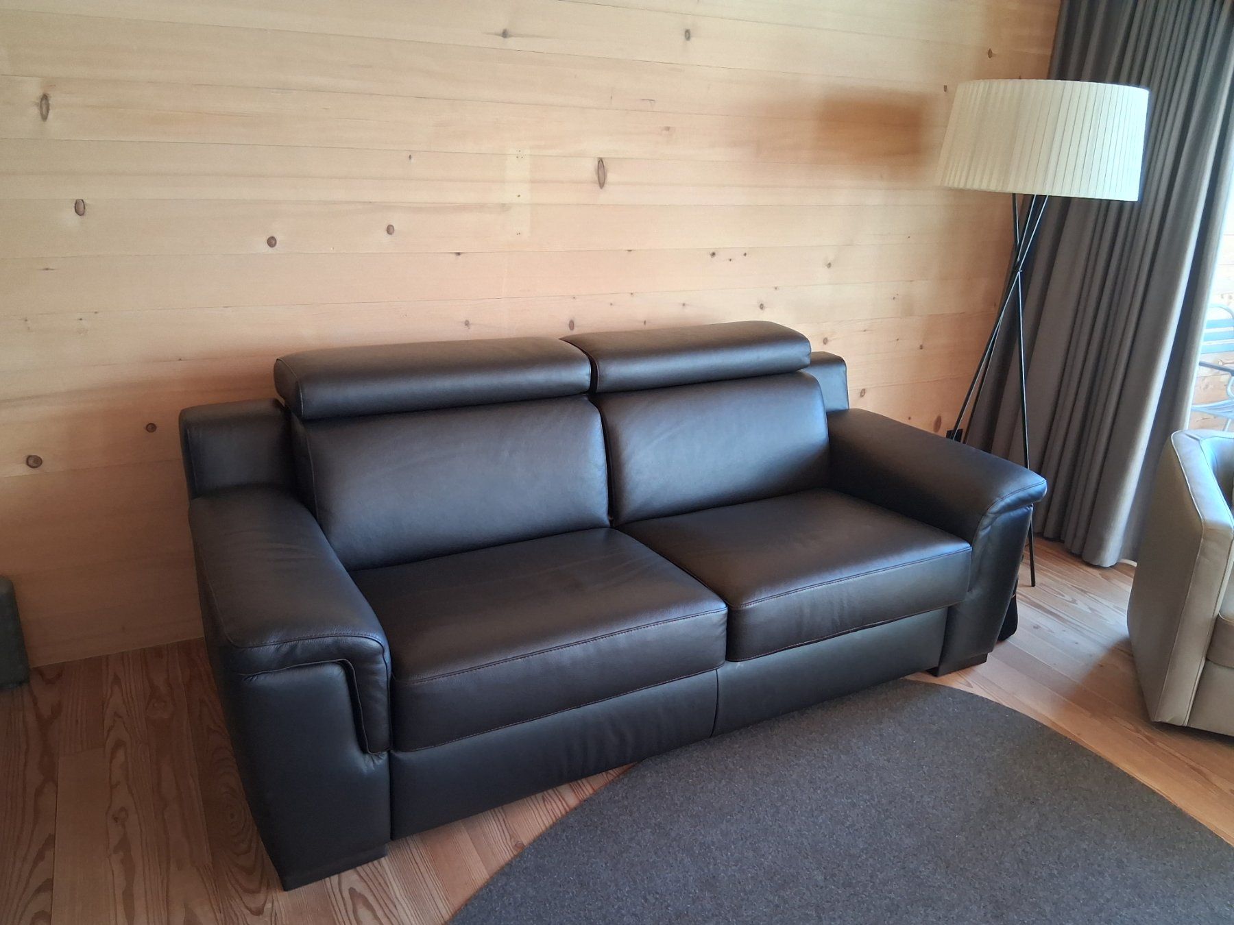 Sofas: Poltrone Schlafsofa neuwertig – D'occasion à Sursee par luk_68mc 1