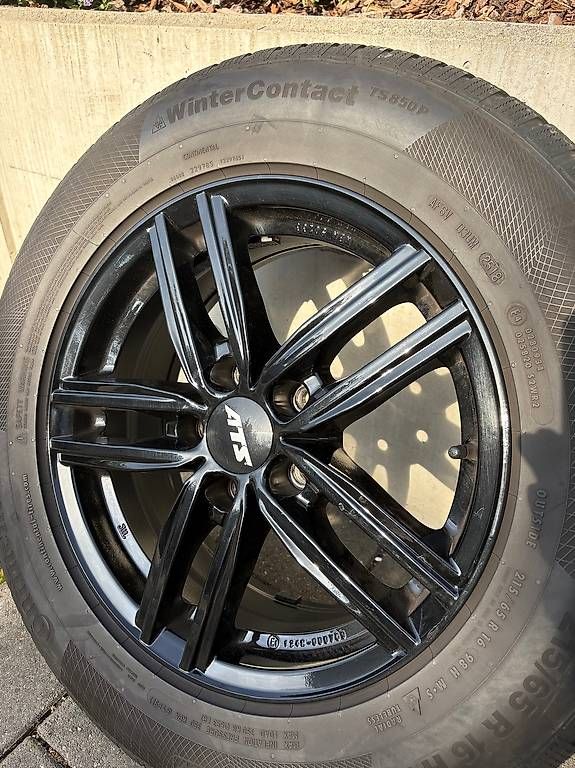 Continental Pneumatici & Ruote complete: Felgen und Winterreifen – Usato da Fehraltorf venduto da sel_p79b
