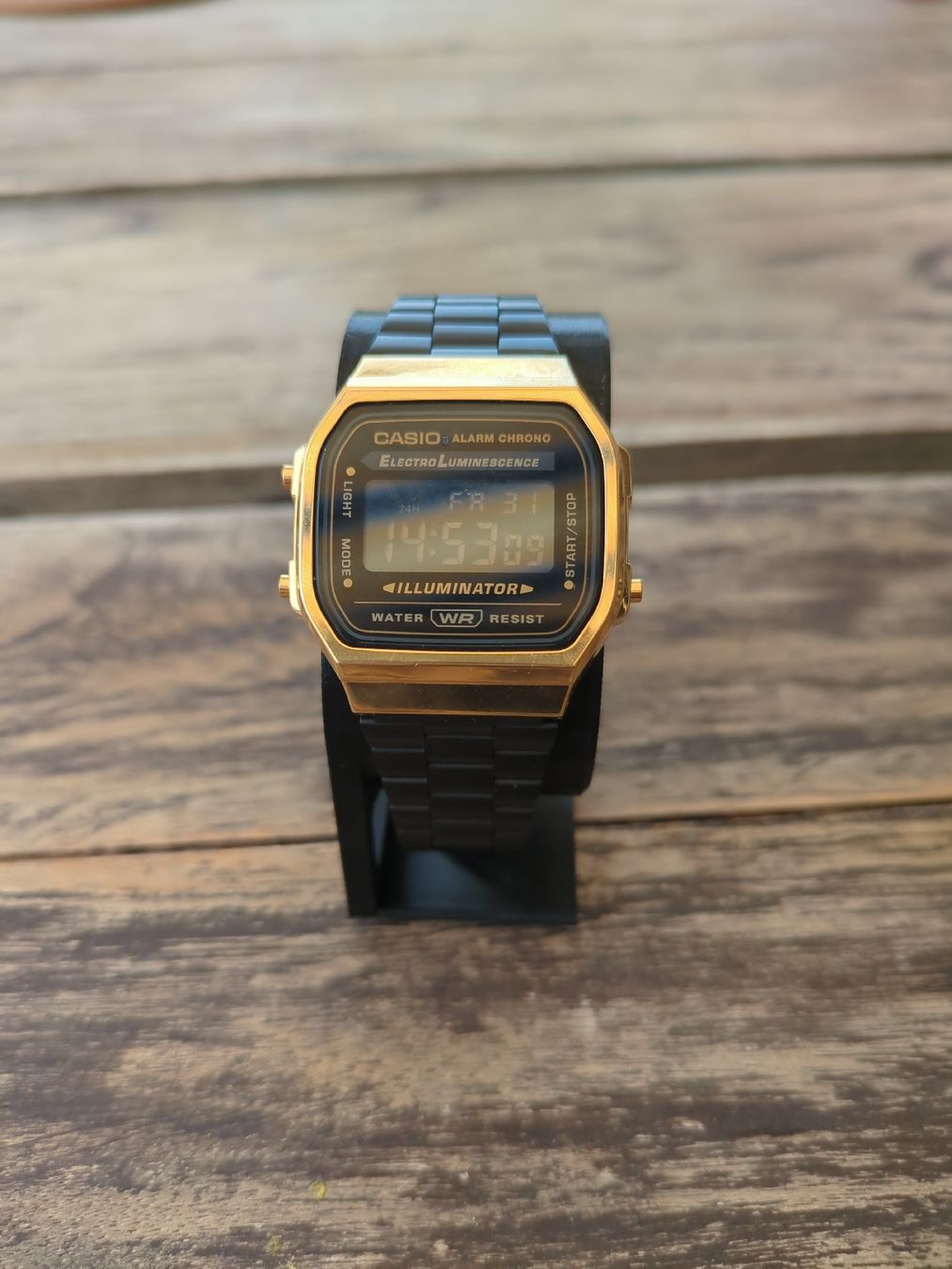 Casio Orologi: Casio A168 Neuwertig  – Usato da Adetswil venduto da testkauf