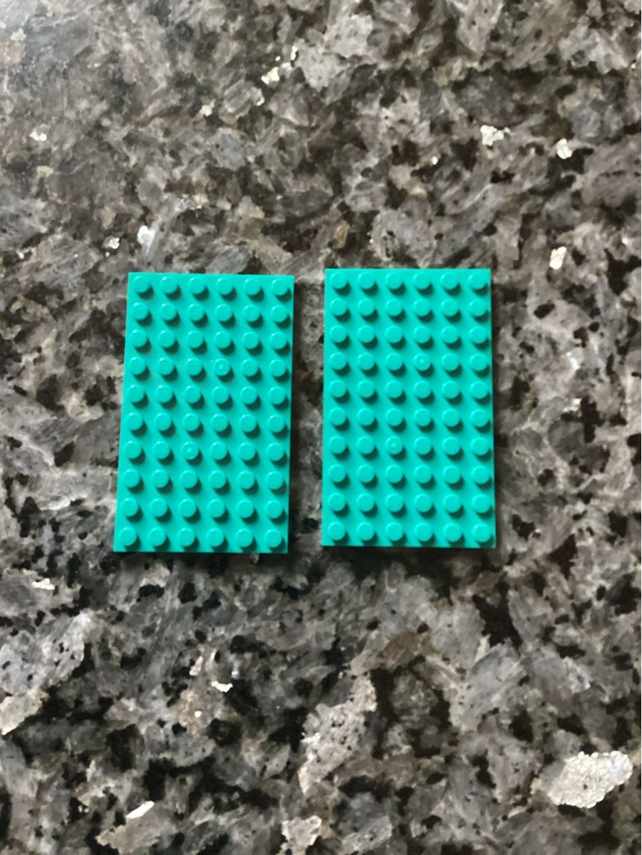 Lego Spielzeuge: Lego Grundplatten, 2 Stk. in Türkis – Gebraucht aus Kölliken von Rwolfer
