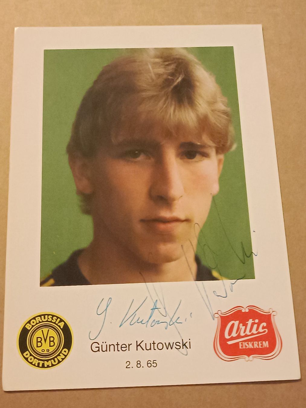 Autografi: Günter Kutowski - BVB - Borussia Dortmund - Handsigniert – Usato da Menziken venduto da Artographs