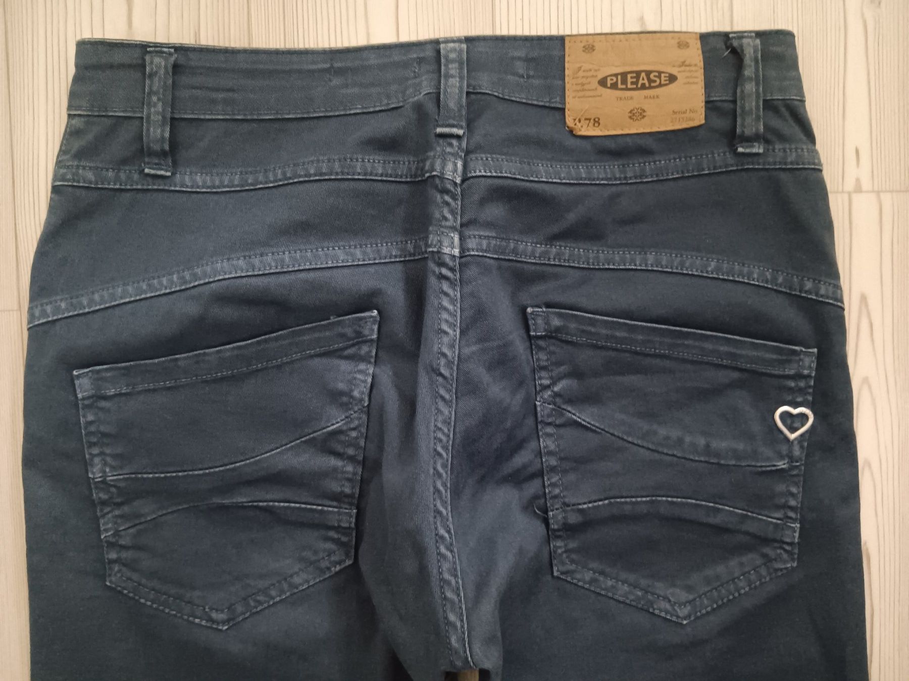 Please Jeans Jeans: PLEASE P78 Jeans taille / Grosse XXS – Usato da Cossonay-ville venduto da Super-Price-Quality 6
