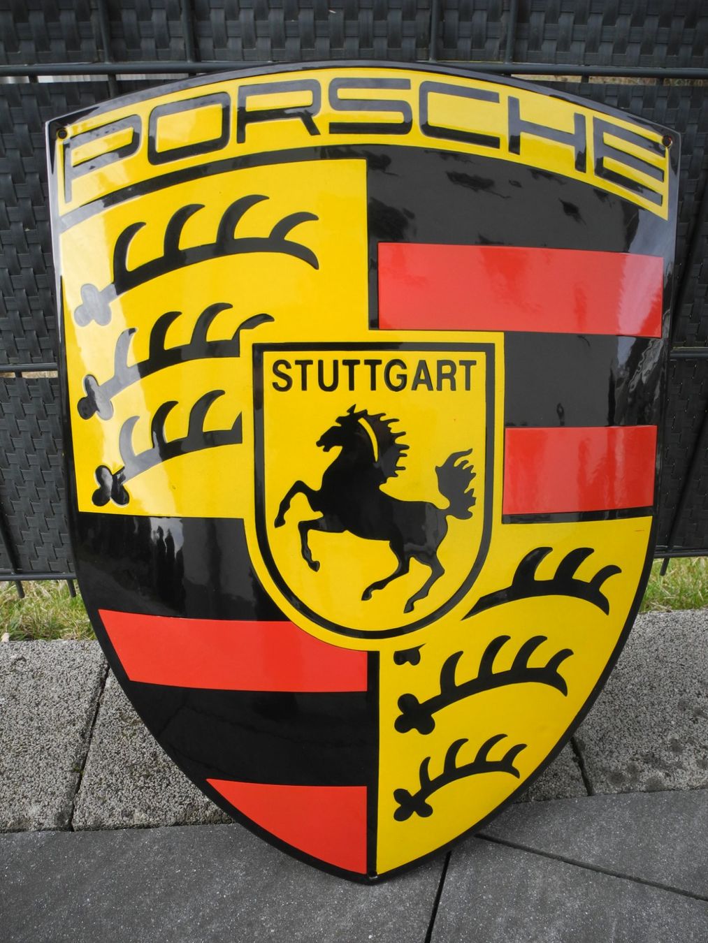 Porsche Insegne: GROSSES PORSCHE EMAILSCHILD – Nuovo (secondo la descrizione) da Reinach AG venduto da Huckleberrysix 5