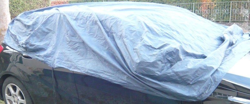 Coperture: Auto-Abdeckung / Blache-Garage – Usato da Ruggell venduto da Btt