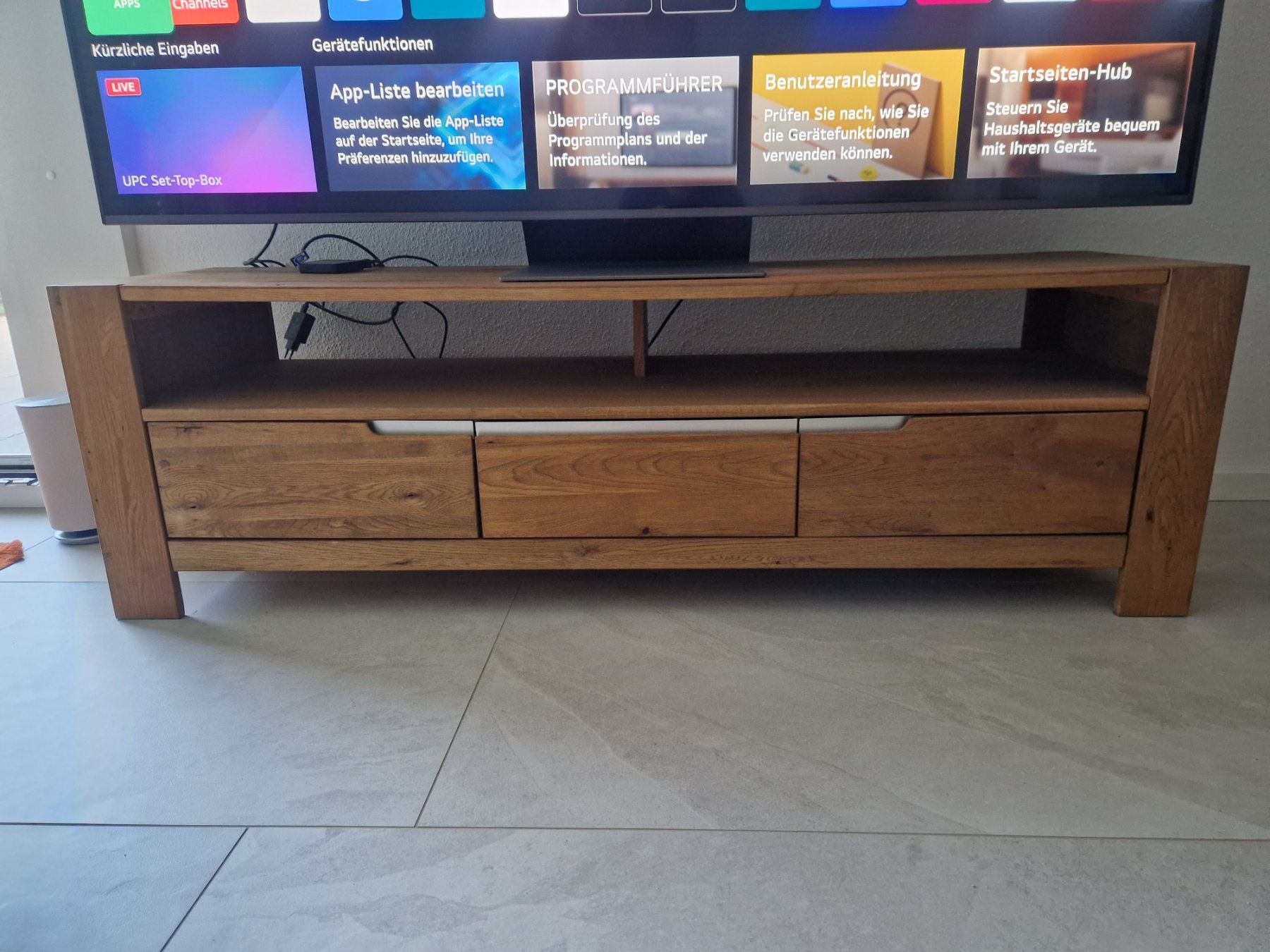 Conforama Meubles TV: TV Möbel / Sideboard – D'occasion à Bolligen par _joenu_