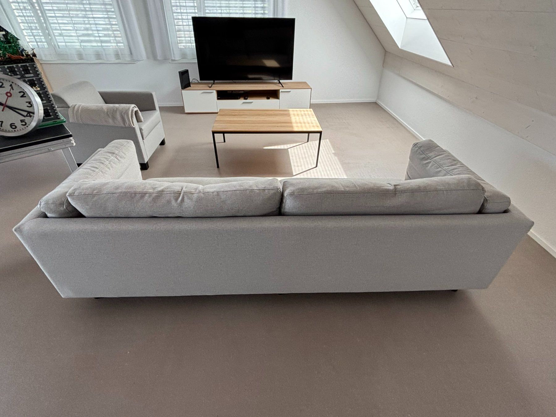 Livique Sofas: Sofa Grau – Gebraucht aus Thal von PhilFireBrick 3