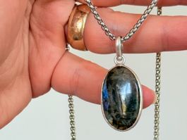 Pendentif Labradorite avec chaîne neuf