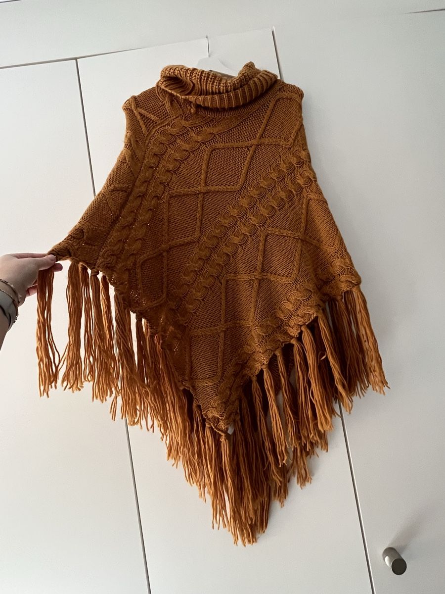 Autres vêtements femmes: Poncho, Strickmuster, Fransen, Herbst-Look, Grösse OneSize – Neuf (Voir description) à Gockhausen par Lali013 1
