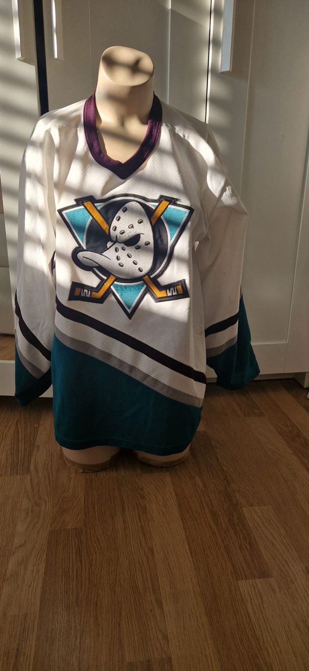Ccm Canottiere & Pantaloni: NHL Trickot Anaheim Ducks – Usato da Effretikon venduto da American_Sportswear