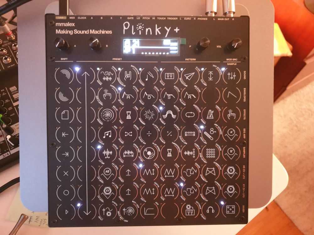 Plinky+ Synthesizer and Sampler - Also available on Tutti (Neu und ...