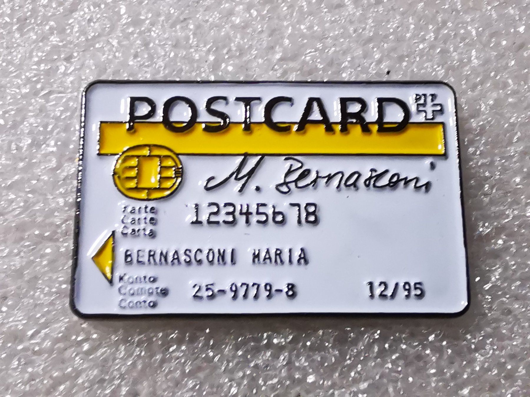 Plaquettes & Badges: Ansteckpin 127: Postcard – D'occasion à Oppligen par Pin-Fall-Shop