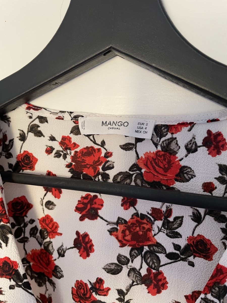 Mango Top: Sommerliches Shirt von Mango – Usato da Zürich venduto da Ali-Olmi 1