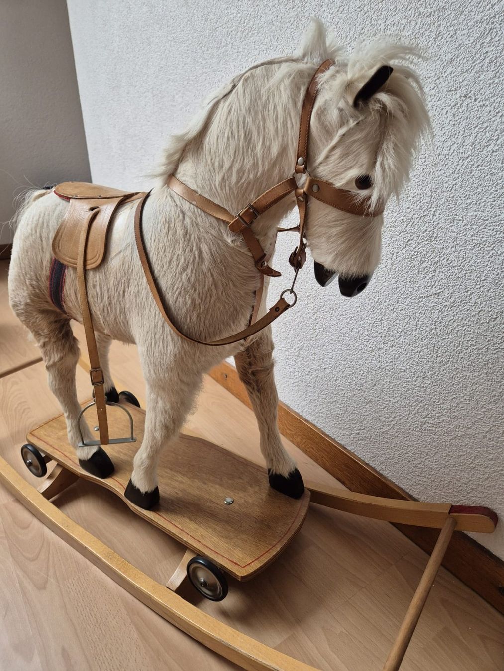 Spielzeuge: SCHAUKELPFERD Pastorini – Gebraucht aus Dübendorf von DreamOnOne 1