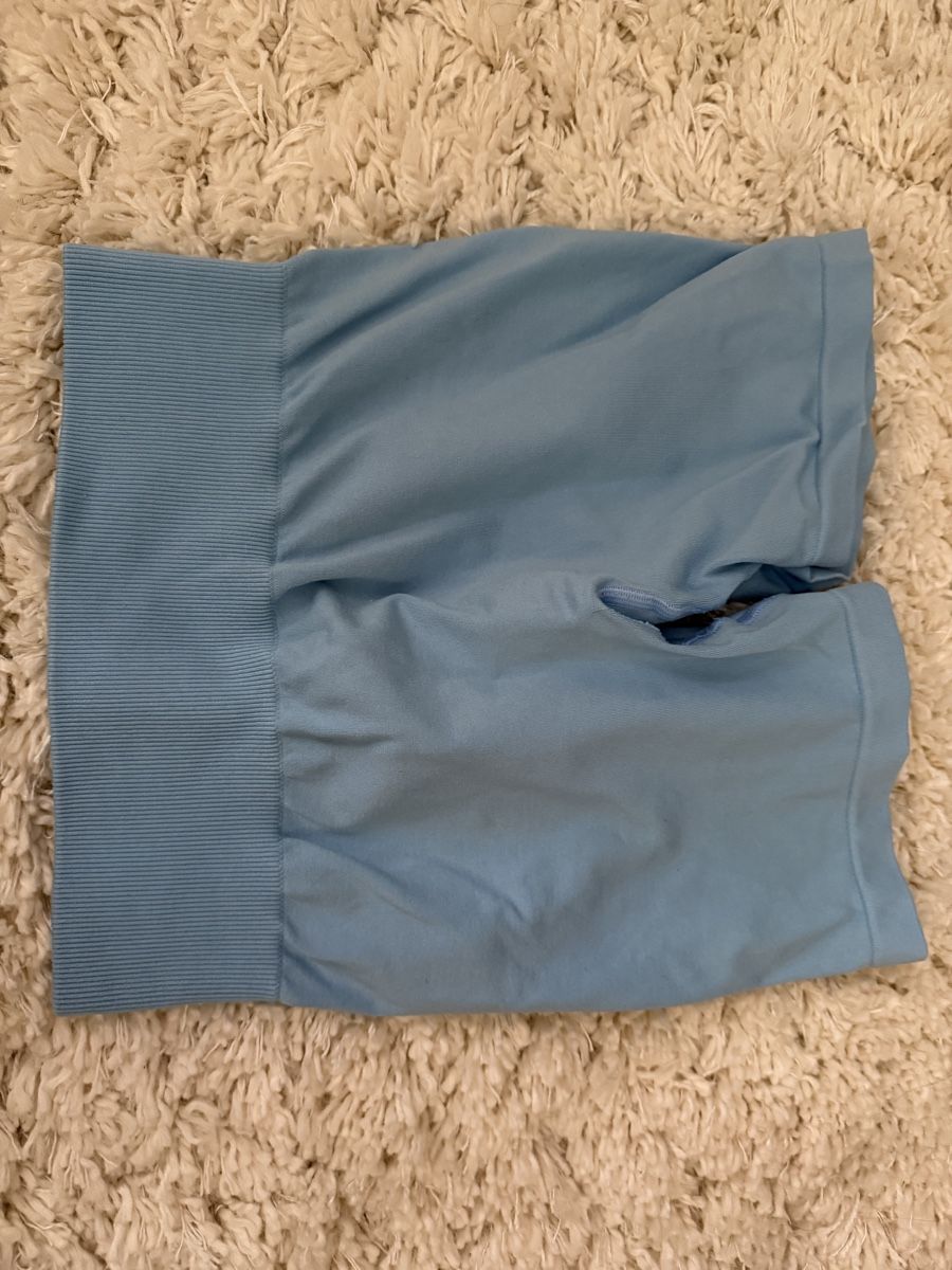 Teveo Leggings: Teveo Shorts (Timeless) – Usato da Münchenstein venduto da mia_bm9b 1