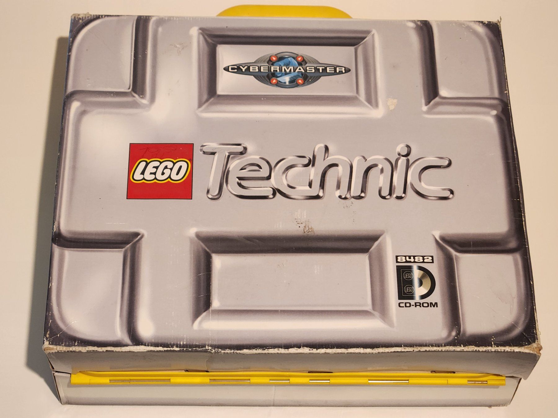 Lego Kit di costruzioni: LEGO 8482 TECHNIC: Cybermaster  RARO! – Usato da Morbio Inferiore venduto da vin_fdj2 2