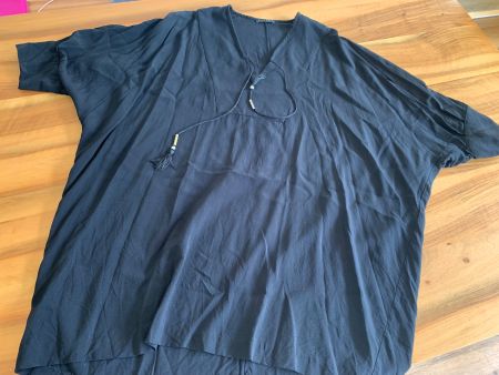 SISLEY mega schönes schwarzes Oversize Blusenkleid Gr M