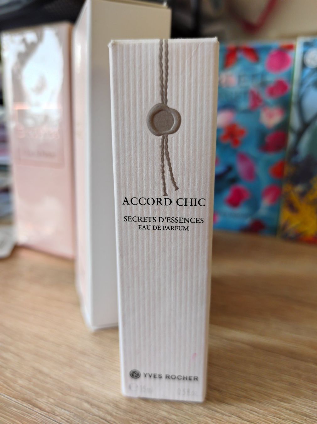 Yves Rocher Profumi & Eau de Toilette: parfum Accord Chic d Yves Roche 15 ml – Nuovo e nell'imballaggio originale da Renens VD venduto da cla_7zv5 1