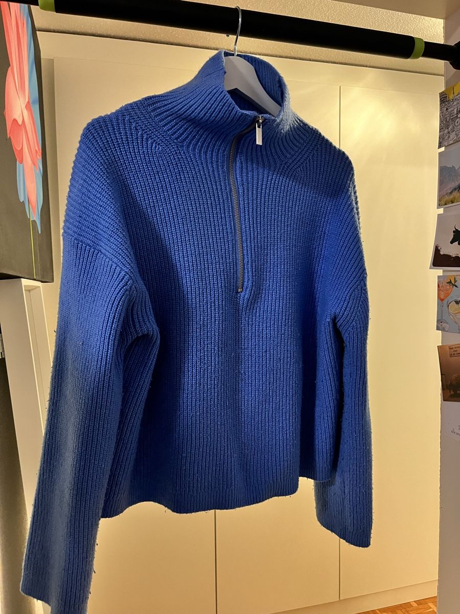 H&M Pullover & Sweatshirts: H&M Pullover – Gebraucht aus Jona von car_6sp9 1