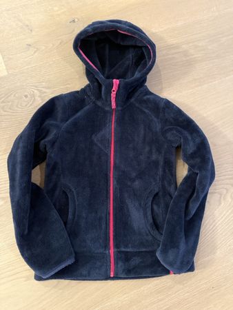 Fleecejacke mit Kapuze marineblau Grösse 140