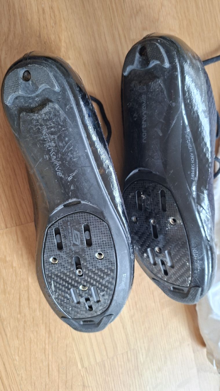 Northwave Scarpe da uomo: Northwave Mistral Veloschuhe Gr 37/38 – Usato da Wallisellen venduto da Dunja_Sand 1