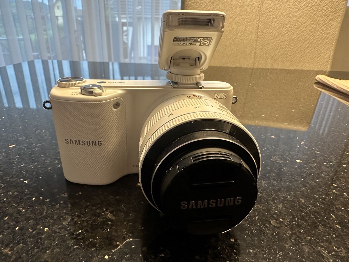 Samsung Appareil photo: DIGITAL CAMERA SAMSUNG – D'occasion à Gränichen par Hulk80 1