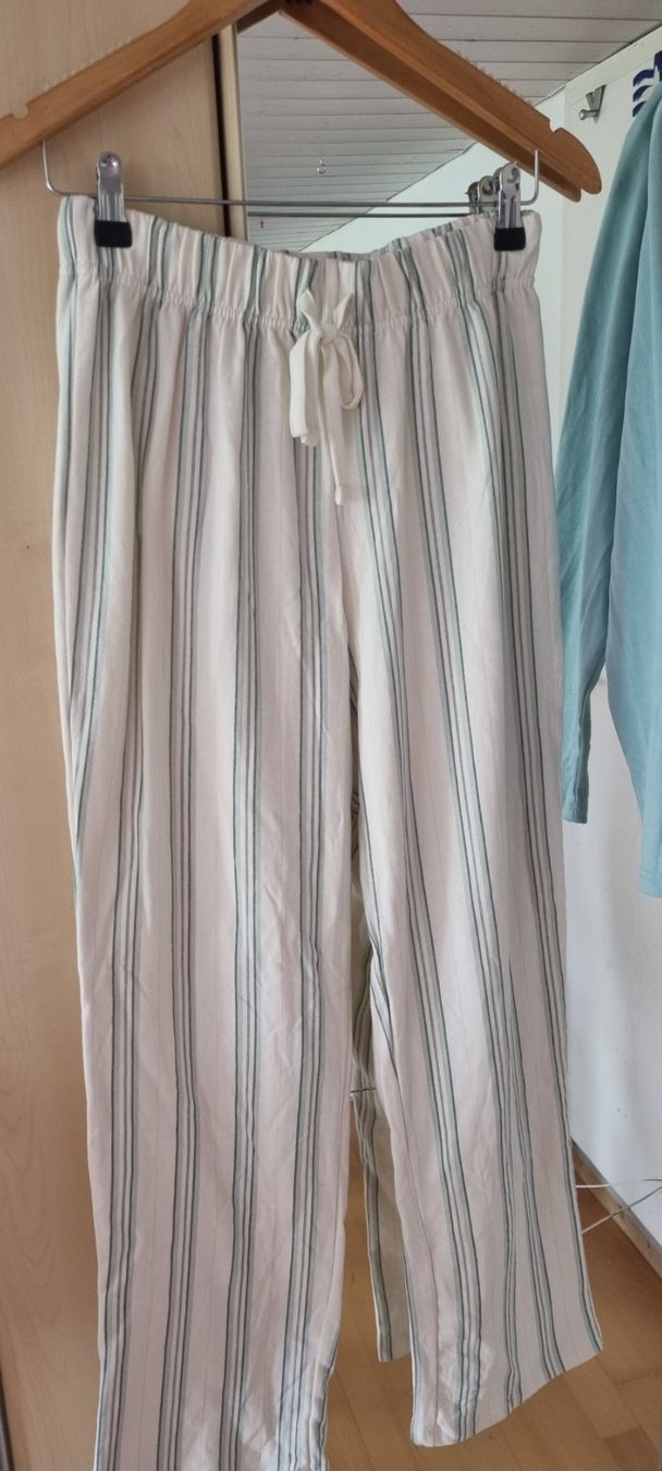 Negligees & Pigiami: Sommer Set: Hose gestreift & Longsleeve, Gr.S  neu – Nuovo (secondo la descrizione) da egliswil venduto da Maggy6 1