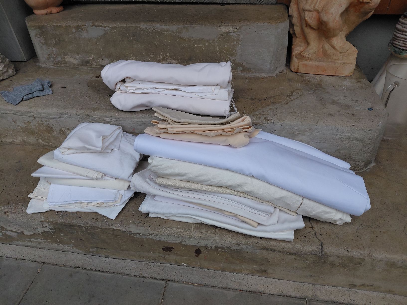 Stoffe: Bastel nähstoff weiss – Gebraucht aus zuchwil von parson65