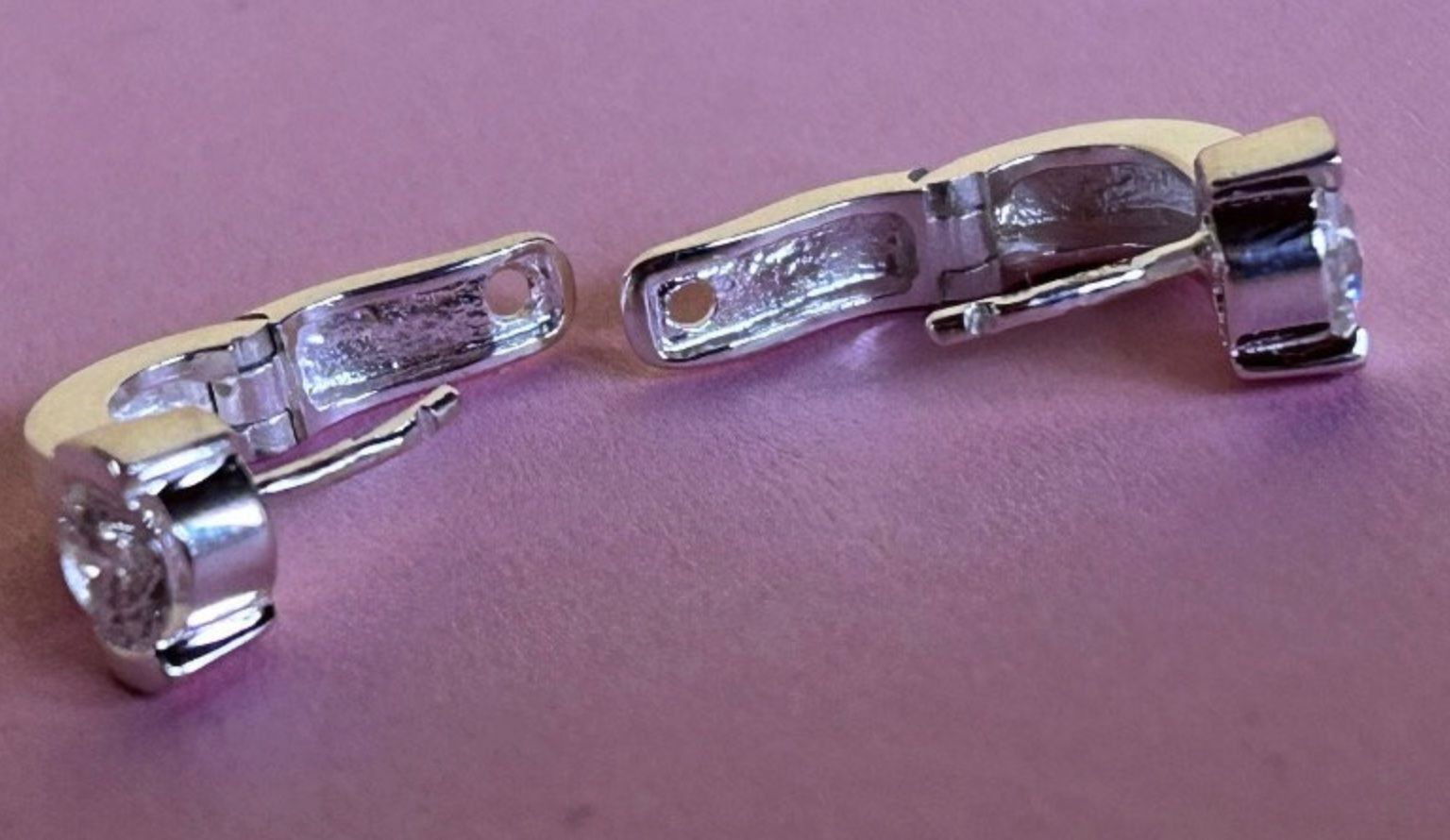 Ohrringe & -stecker: KREOLEN OVAL EDEL – Gebraucht aus Laufen von Bellavitaboom 1