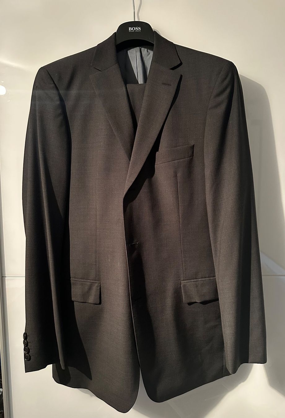Hugo Boss Anzüge: HUGO BOSS Anzug - Rosselini – Gebraucht aus Zürich von Jony2003